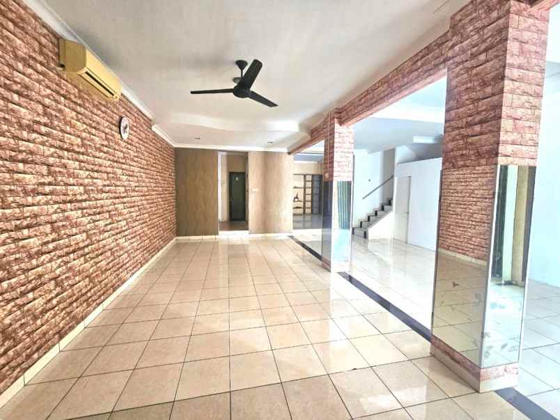 disewakan rumah perumahan boulevard hijau