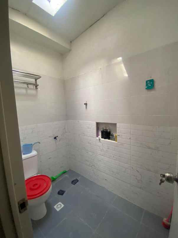 disewakan rumah perumahan pondok permata suci