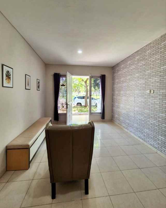 disewakan rumah rumah laguna regency