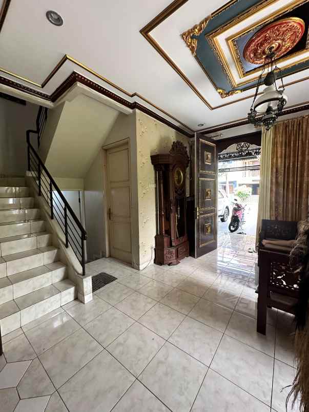 disewakan rumah taman puspa harapan indah