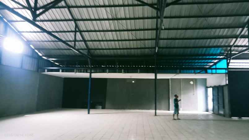 gidang 600 m2 kota bekasi