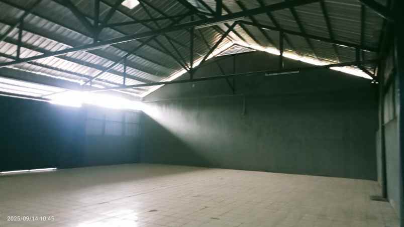 gidang 600 m2 kota bekasi