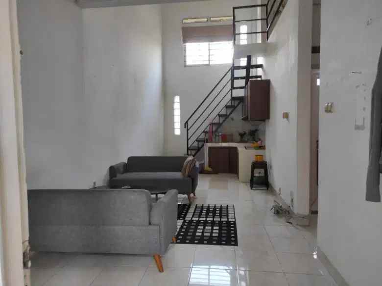 harga menarik rumah ciputat dekat tol stasiun