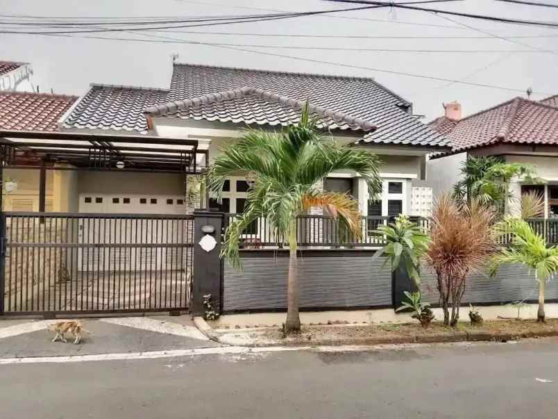 hot deal rumah siap huni lingkungan aman strategis shm