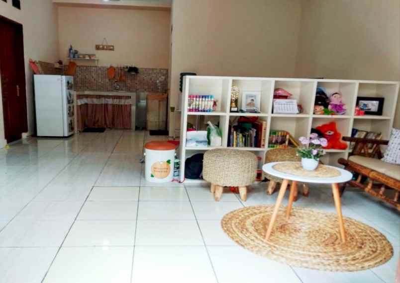 jual cepat rumah cantik baru renov di cipageran cimahi