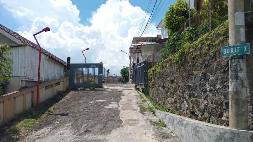 jual cepat rumah dalam komplek di sariwangi bandung