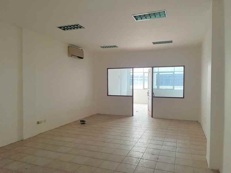 jual murah ruko baru renovasi di komplek di grogol