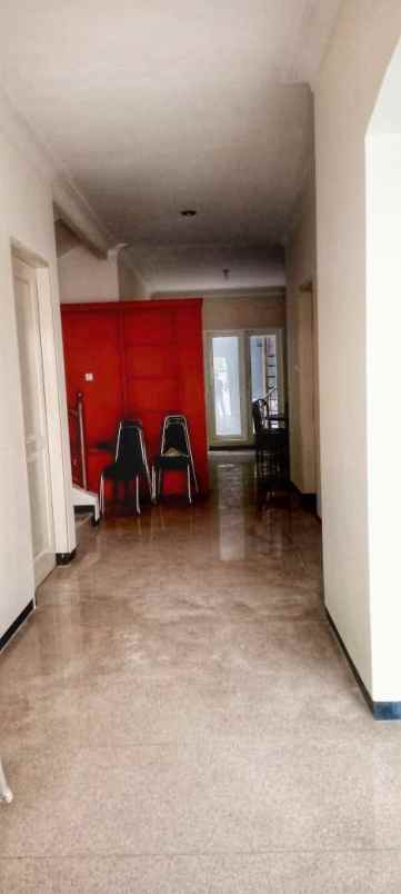 jual rumah 2 lantai dukuh kupang timur surabaya