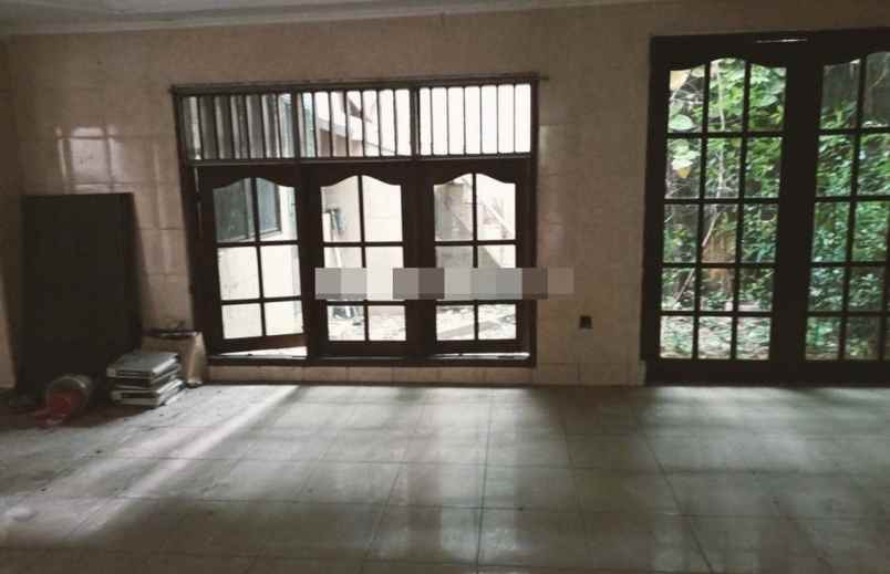 jual rumah bagus shm di wijaya kusuma jakarta barat