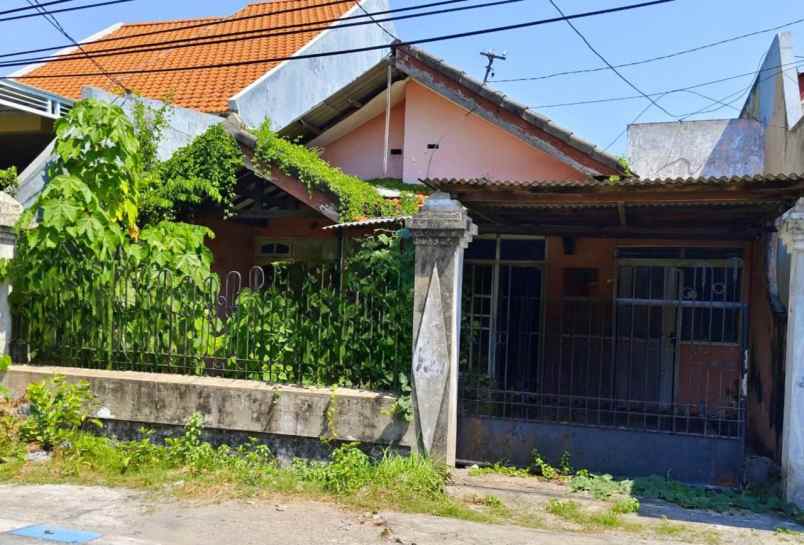 jual rumah butuh di renov