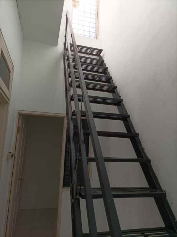 jual rumah citra 3 jak bar