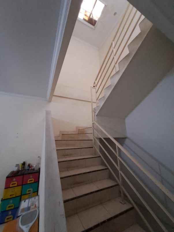 jual rumah muara karang jak ut