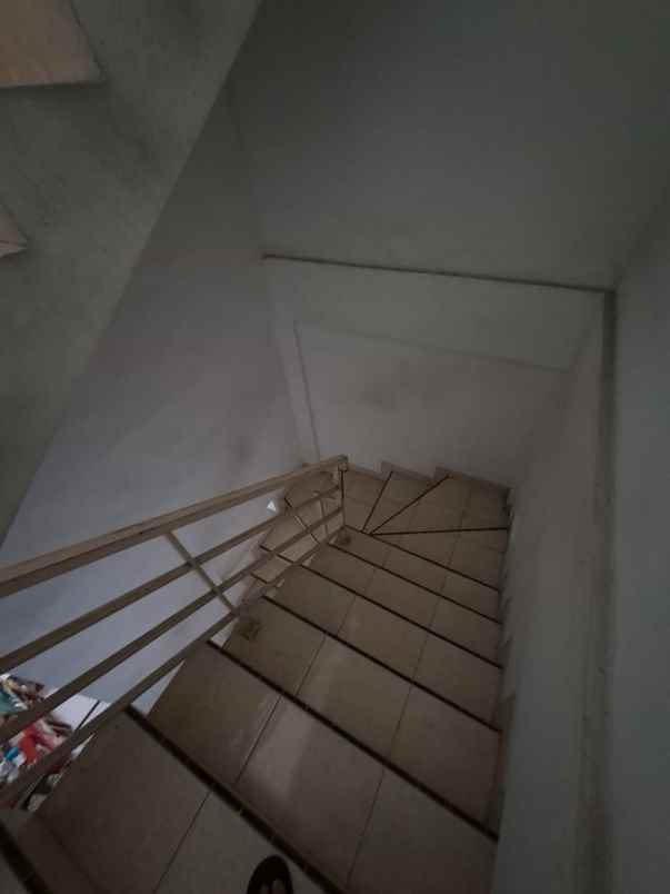 jual rumah muara karang jak ut