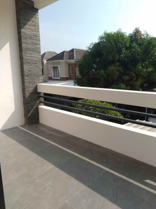 jual rumah siap huni kota wisata cibubur