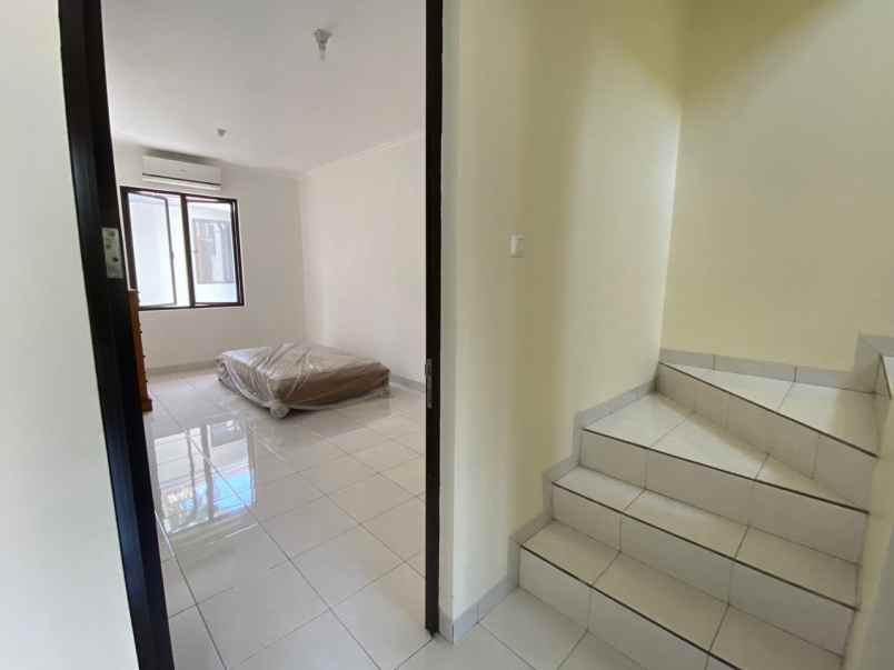 jual rumah siap huni legenda wisata cibubur