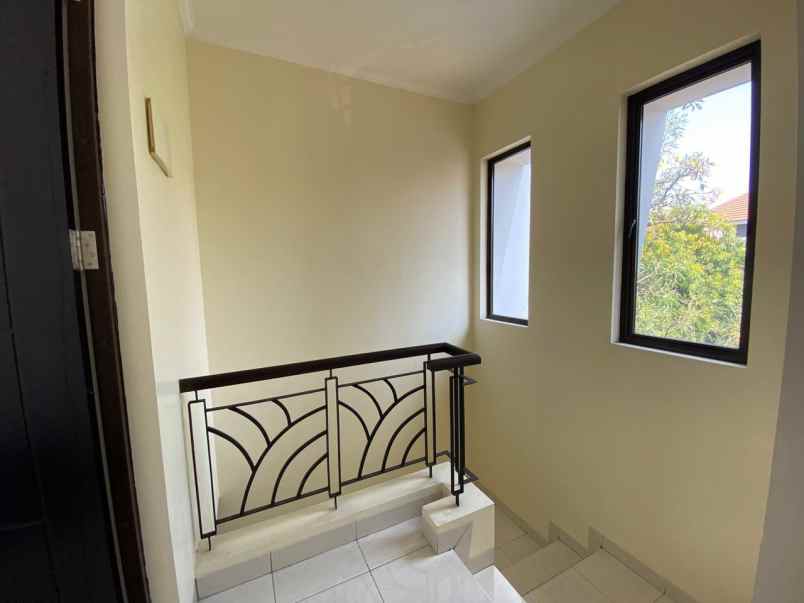 jual rumah siap huni legenda wisata cibubur