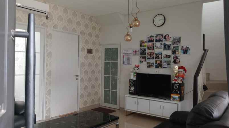 jual rumah siap pakai di mansion nine surabaya barat