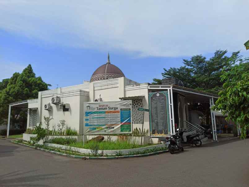 kavling di area premium strategis
