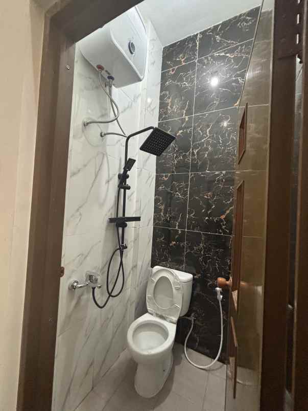 kos bulanan eksklusif di indrapura surabaya