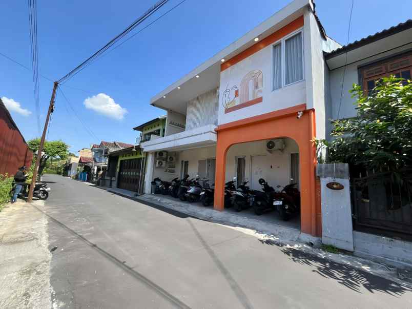 kost eksklusif lokasi premium dekat rs jih