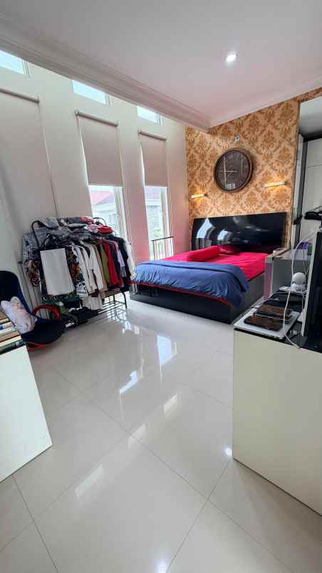 pakuwon city elegant dekat fasum