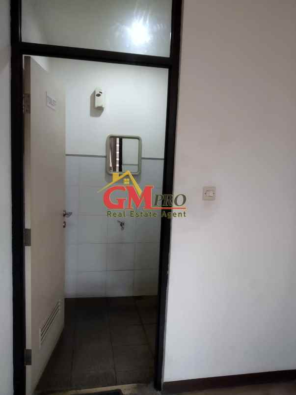 ruko gudang kantor sukajadi