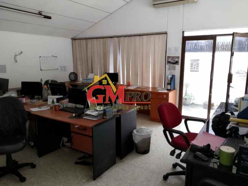 ruko gudang kantor sukajadi