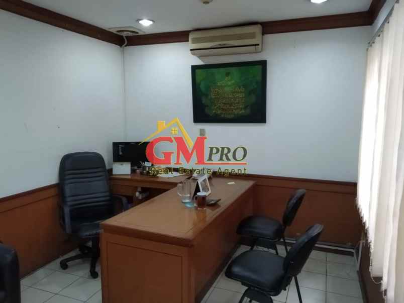 ruko gudang kantor sukajadi