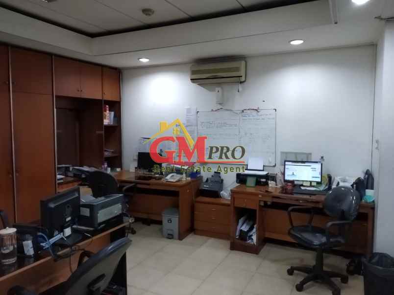 ruko gudang kantor sukajadi