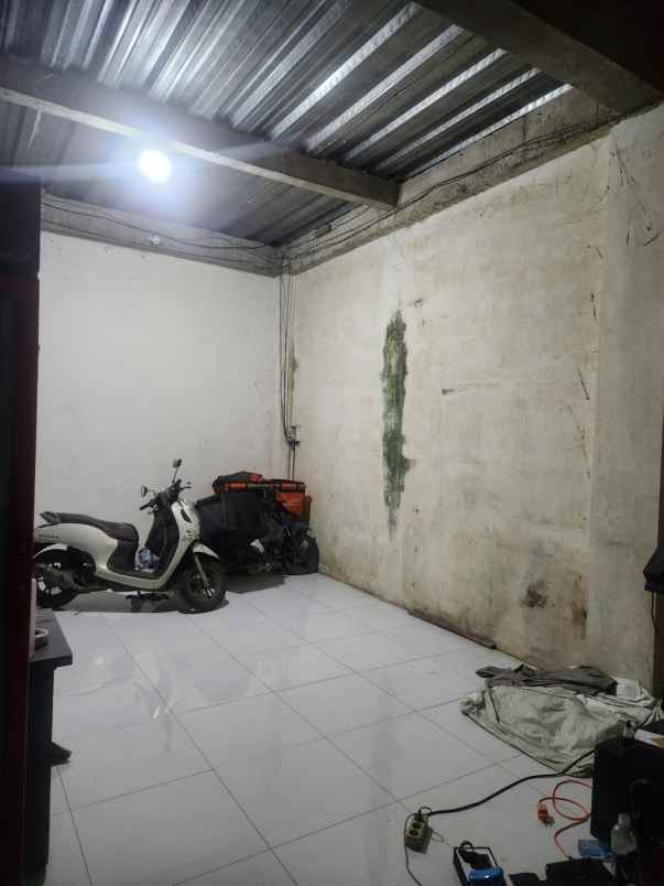 ruko ukuran 10 x 25 di poros btp