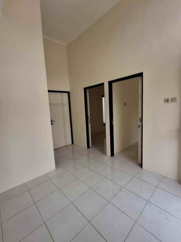 rumah 1 lantai lokasi dekat exit tol malang