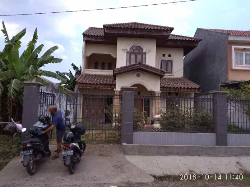 Rumah 2 Lantai Di Jalan Jipang Raya - Makassar