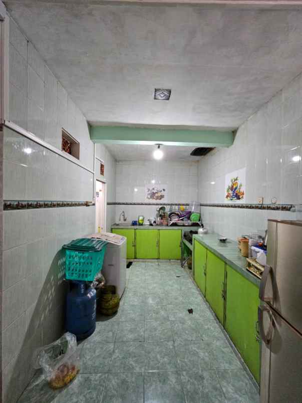 rumah 2 lantai lokasi sawojajar butuh cepat