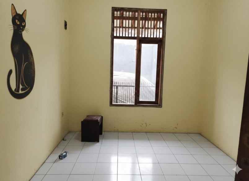 rumah 2 lantai siap huni lt 130m