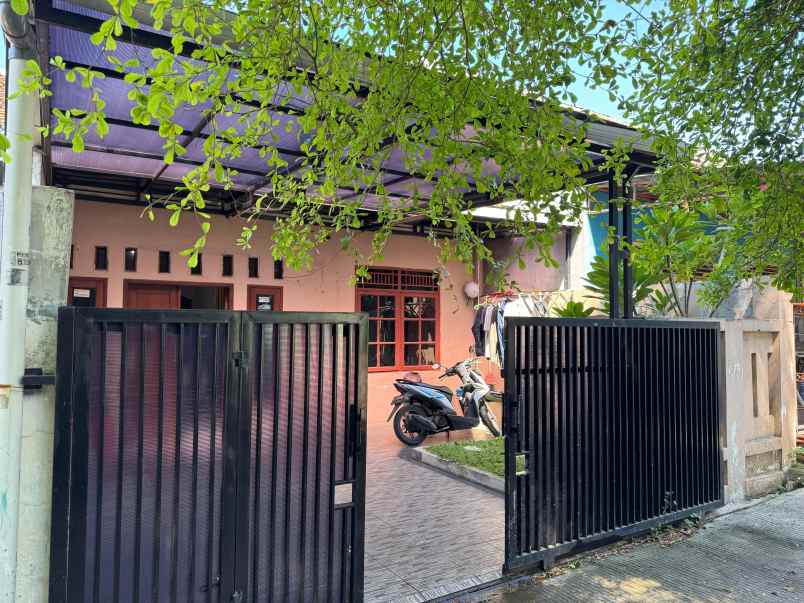 rumah 750 jutaan bekasi shm siap huni lokasi strategis