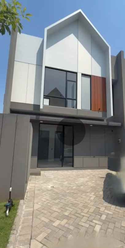 rumah baru gress grand eastern 2 lantai surabaya timur