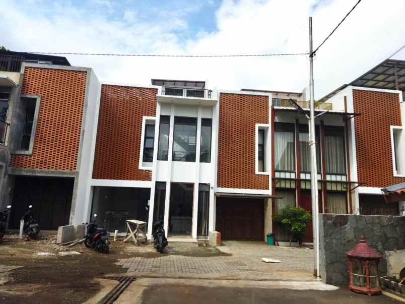 Rumah Baru Ready Siap Huni Dago Kota Bandung