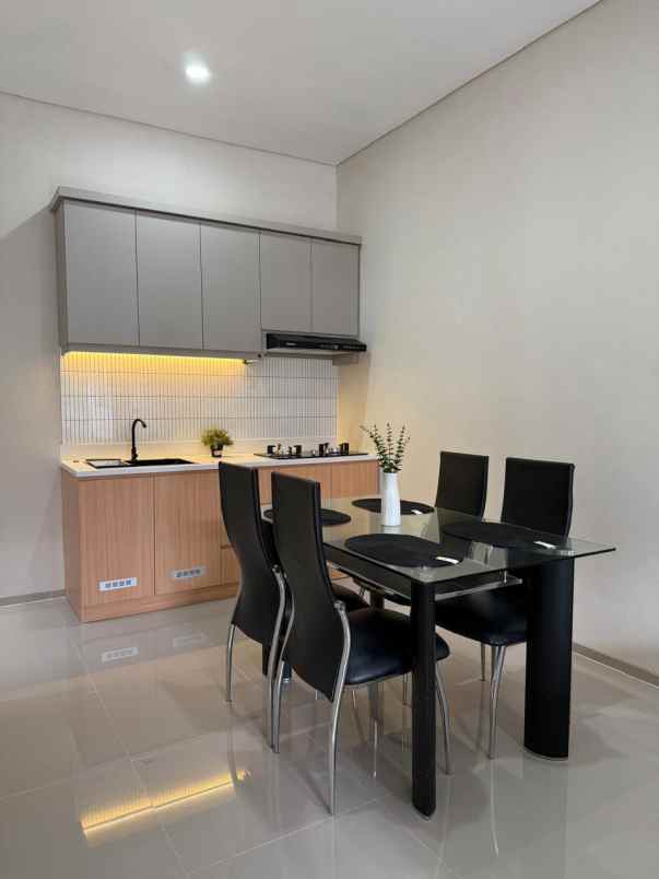 rumah baru siap huni lokasi strategis di nusaloka bsd