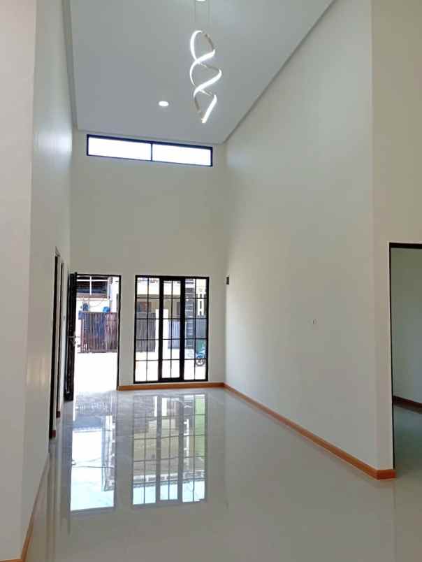 rumah brand new siap huni harapan indah bekasi