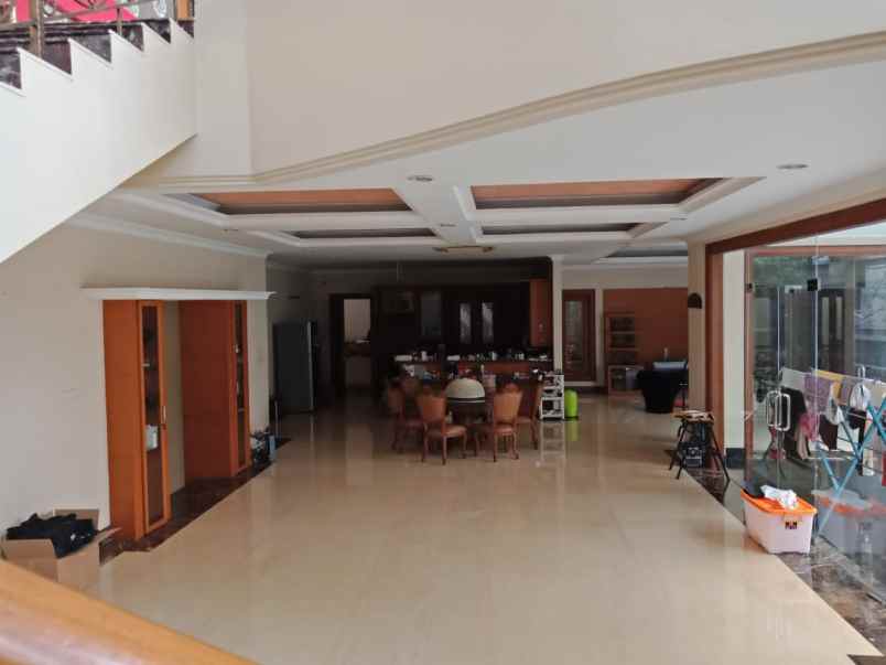 rumah bukit gading mediterania