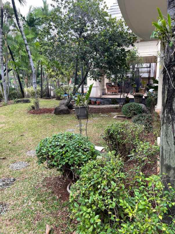 rumah bukit gading villa