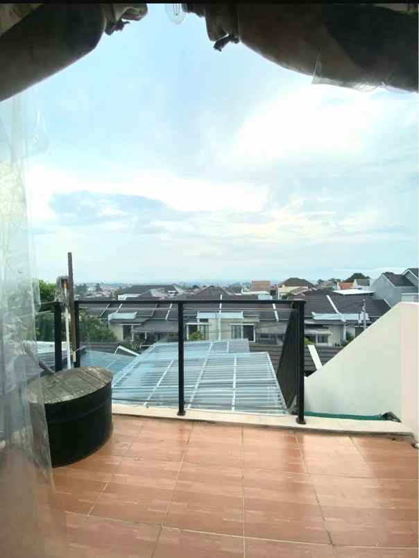 rumah ciwaruga komp fav harga bawah kota bandung