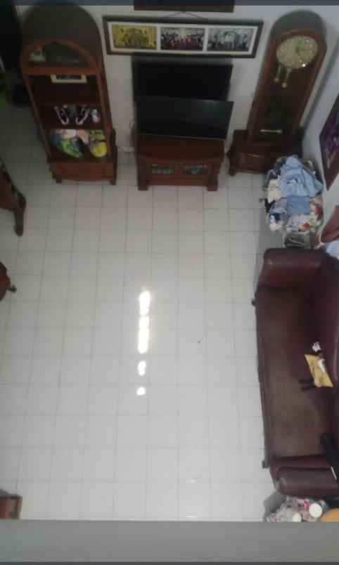 rumah dan tempaf usaha lokasi strategis di depok