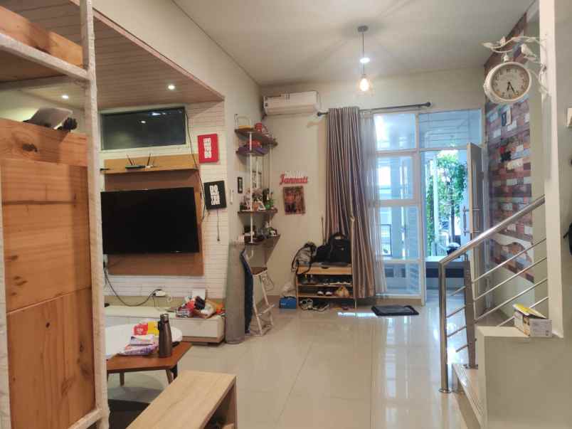 rumah dekat pemkot cimahi furnish