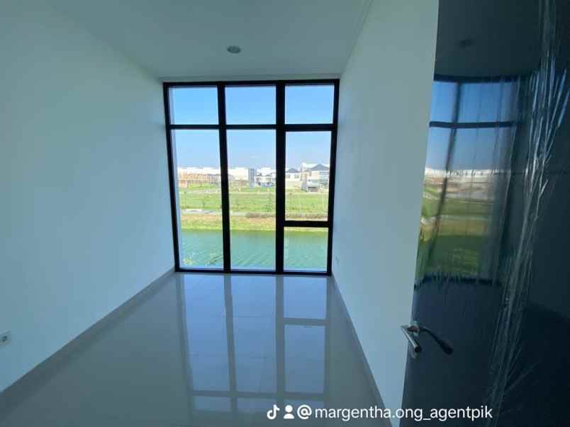 rumah denver pik2 view danau