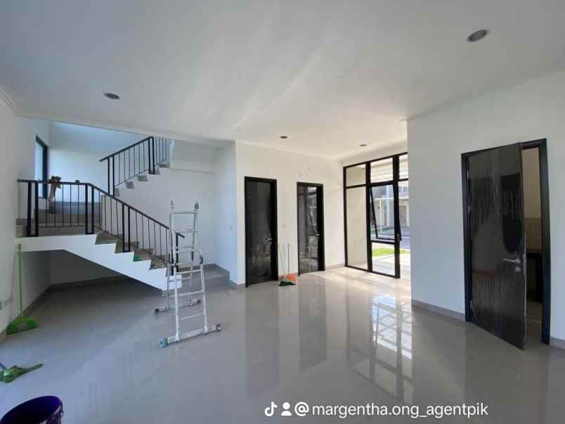 rumah denver pik2 view danau