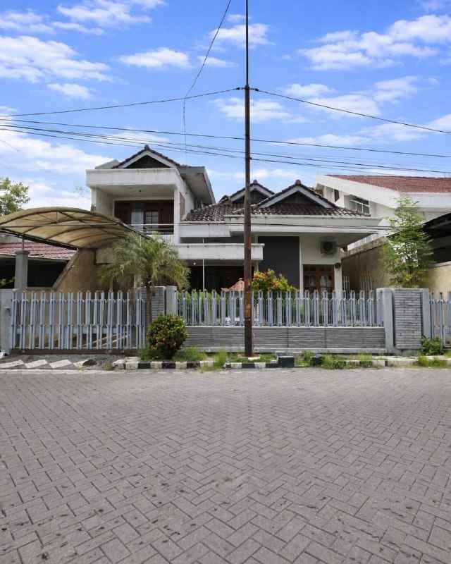 rumah dharmahusada indah strategis