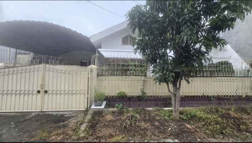 rumah dharmahusada indah strategis
