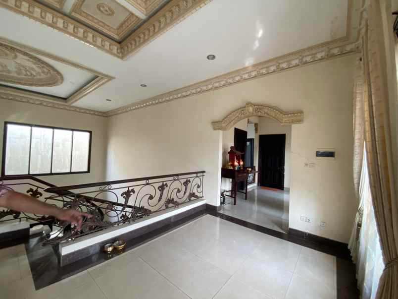 rumah dijual babatan pratama wiyung surabaya barat