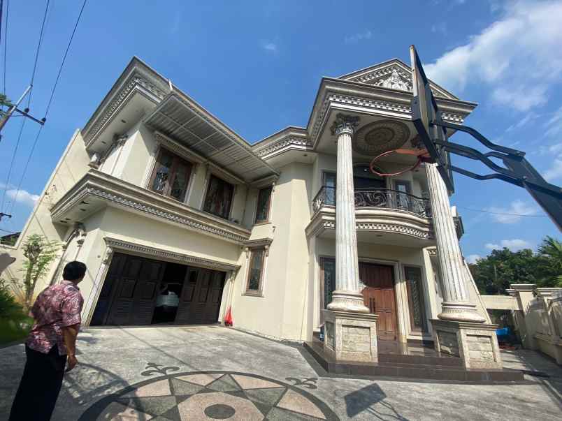 rumah dijual babatan pratama wiyung surabaya barat